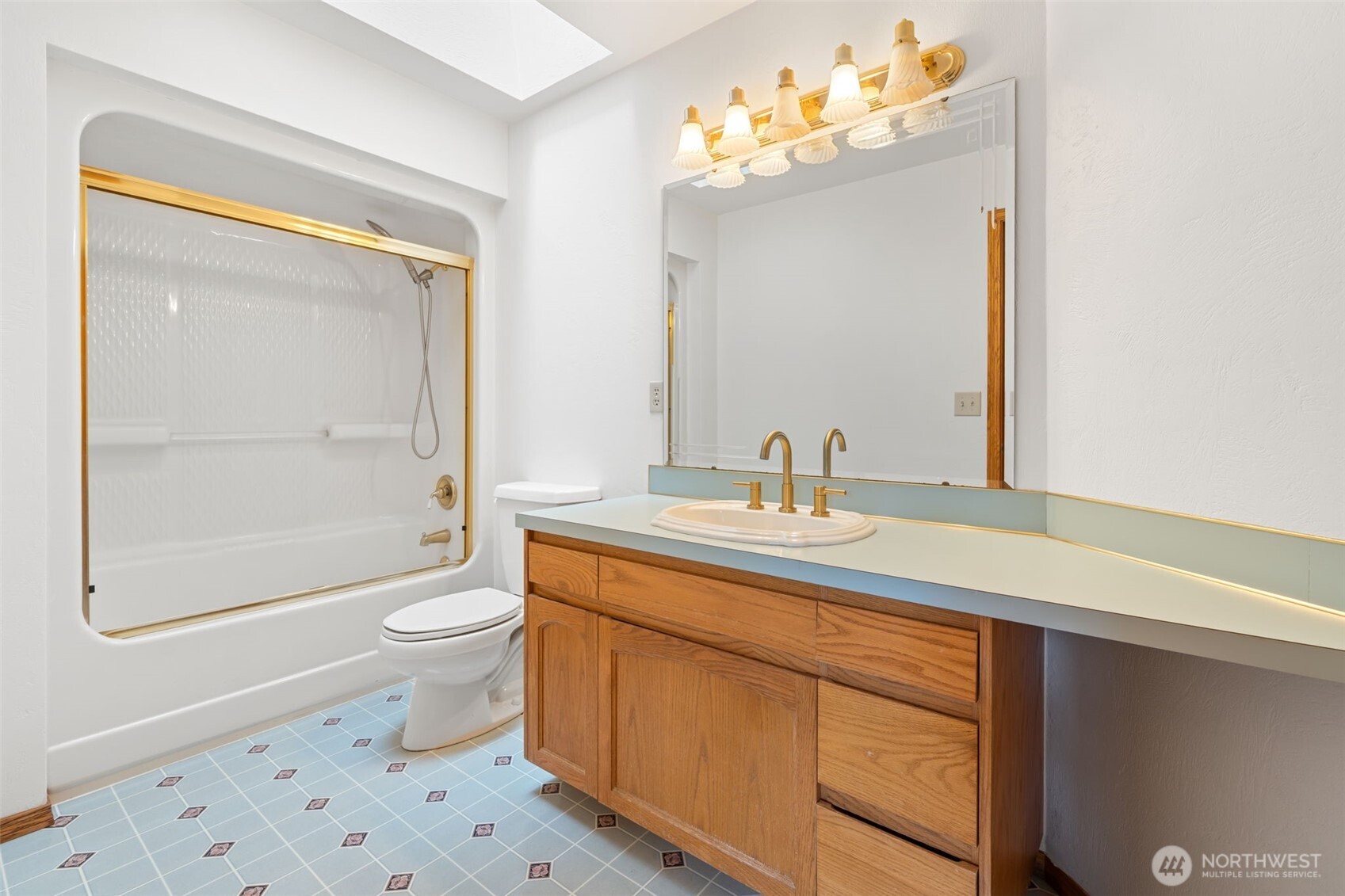 5008 Dodjatree Lane SE, Olympia, WA 98501