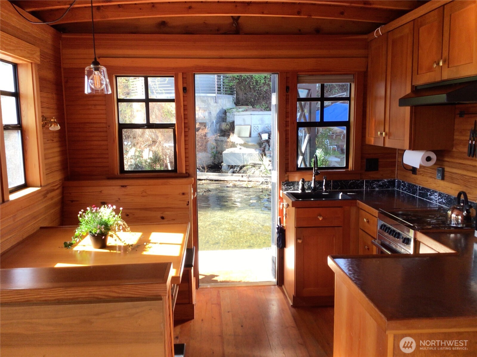 3304 Fuhrman Avenue E #10, Seattle, WA 98102