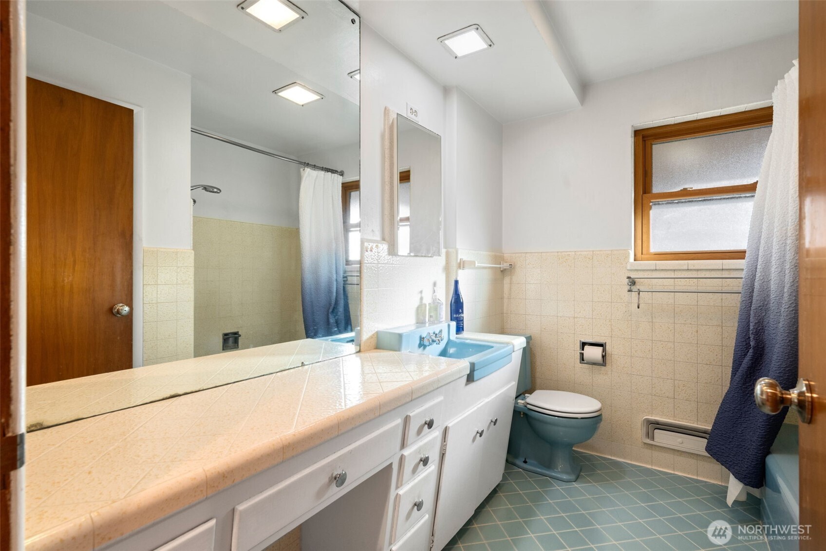 4026 48th Avenue S, Seattle, WA 98118