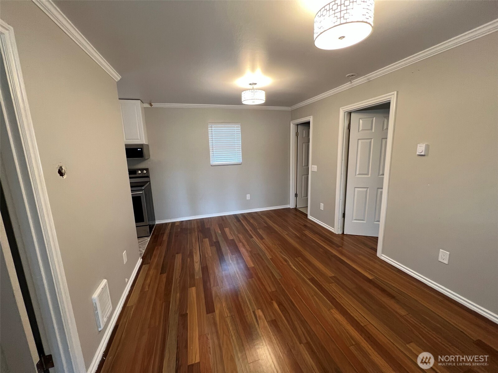 316 S Granite Avenue , Granite Falls, WA 98252