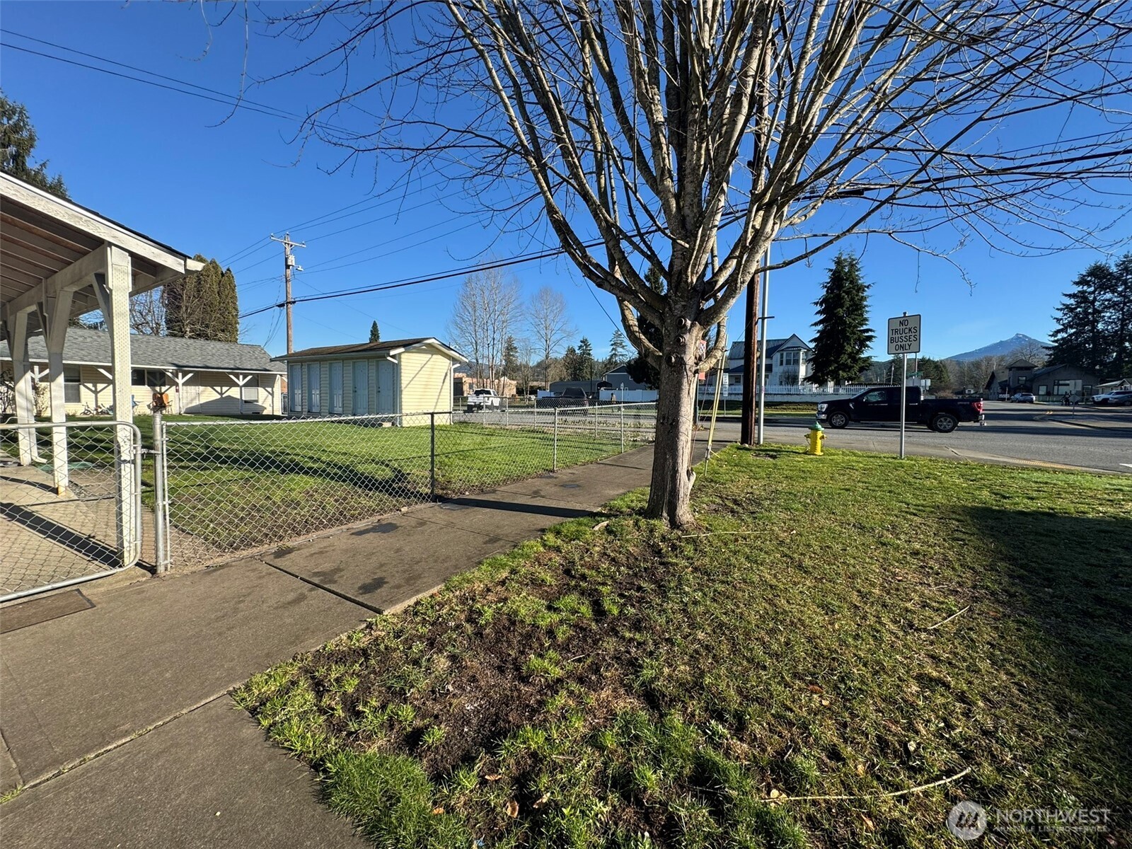 316 S Granite Avenue , Granite Falls, WA 98252