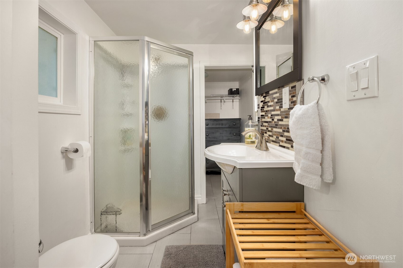 3010 SW City View Street , Seattle, WA 98126