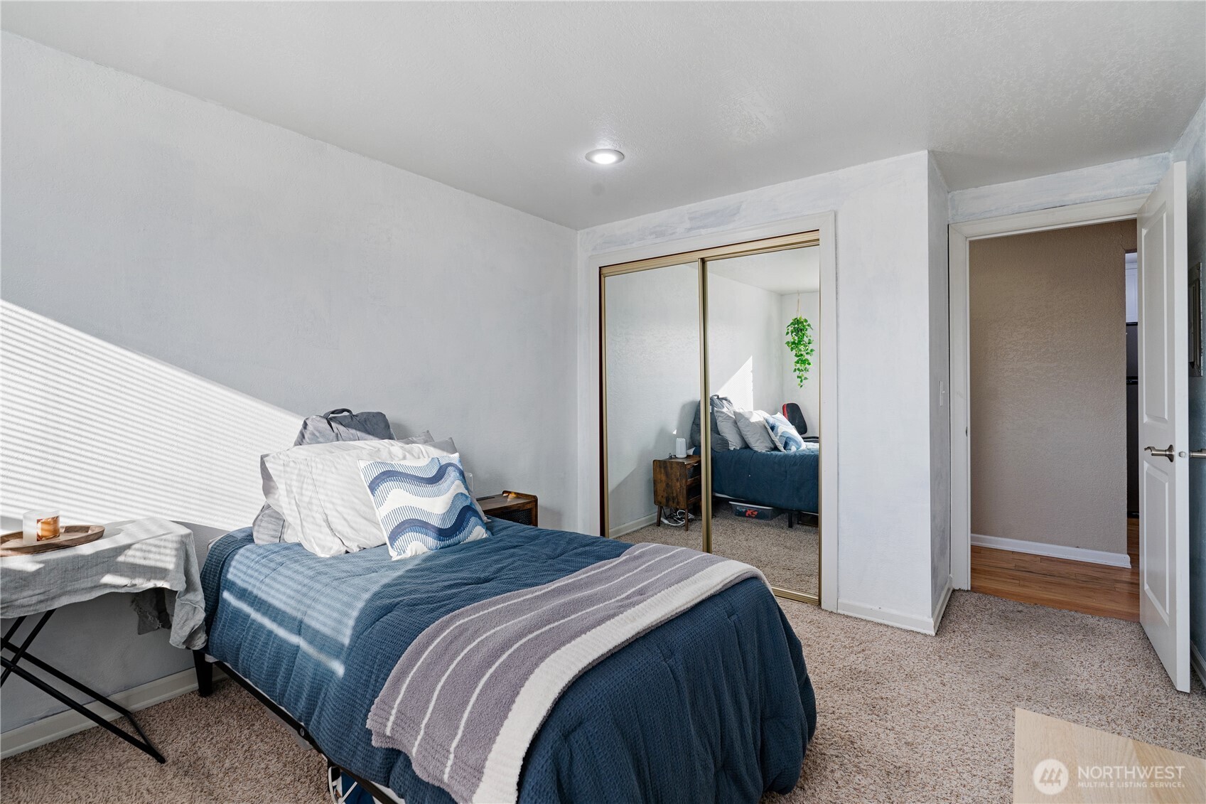 813 S 227th Place #5, Des Moines, WA 98198