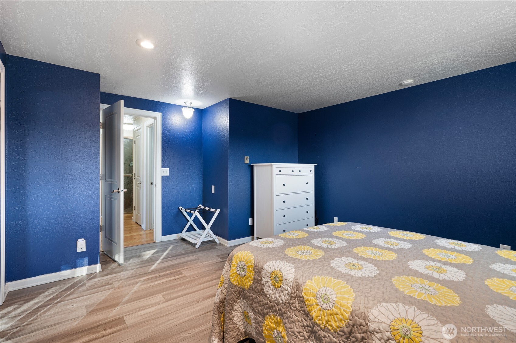 813 S 227th Place #5, Des Moines, WA 98198