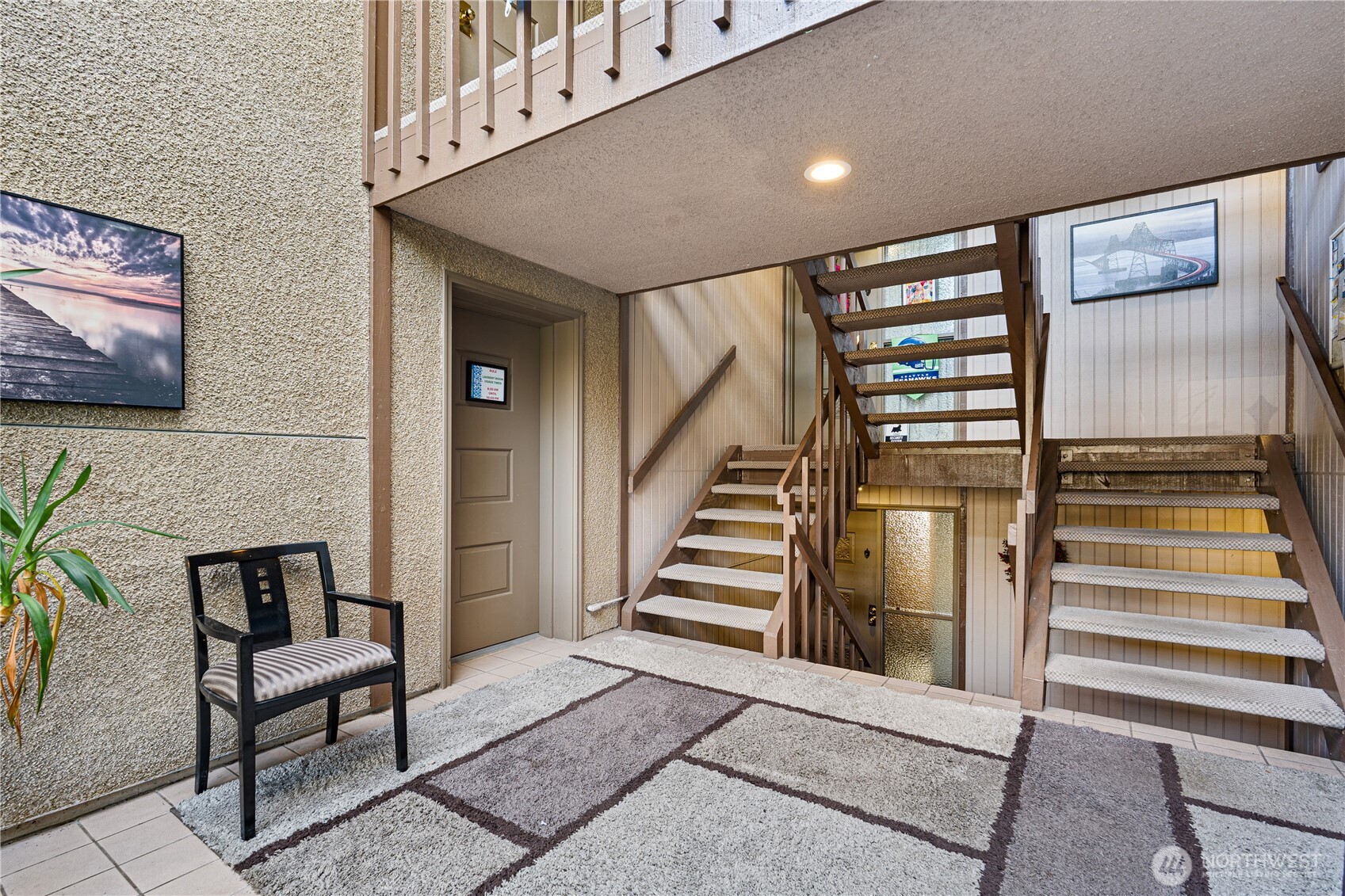 813 S 227th Place #5, Des Moines, WA 98198