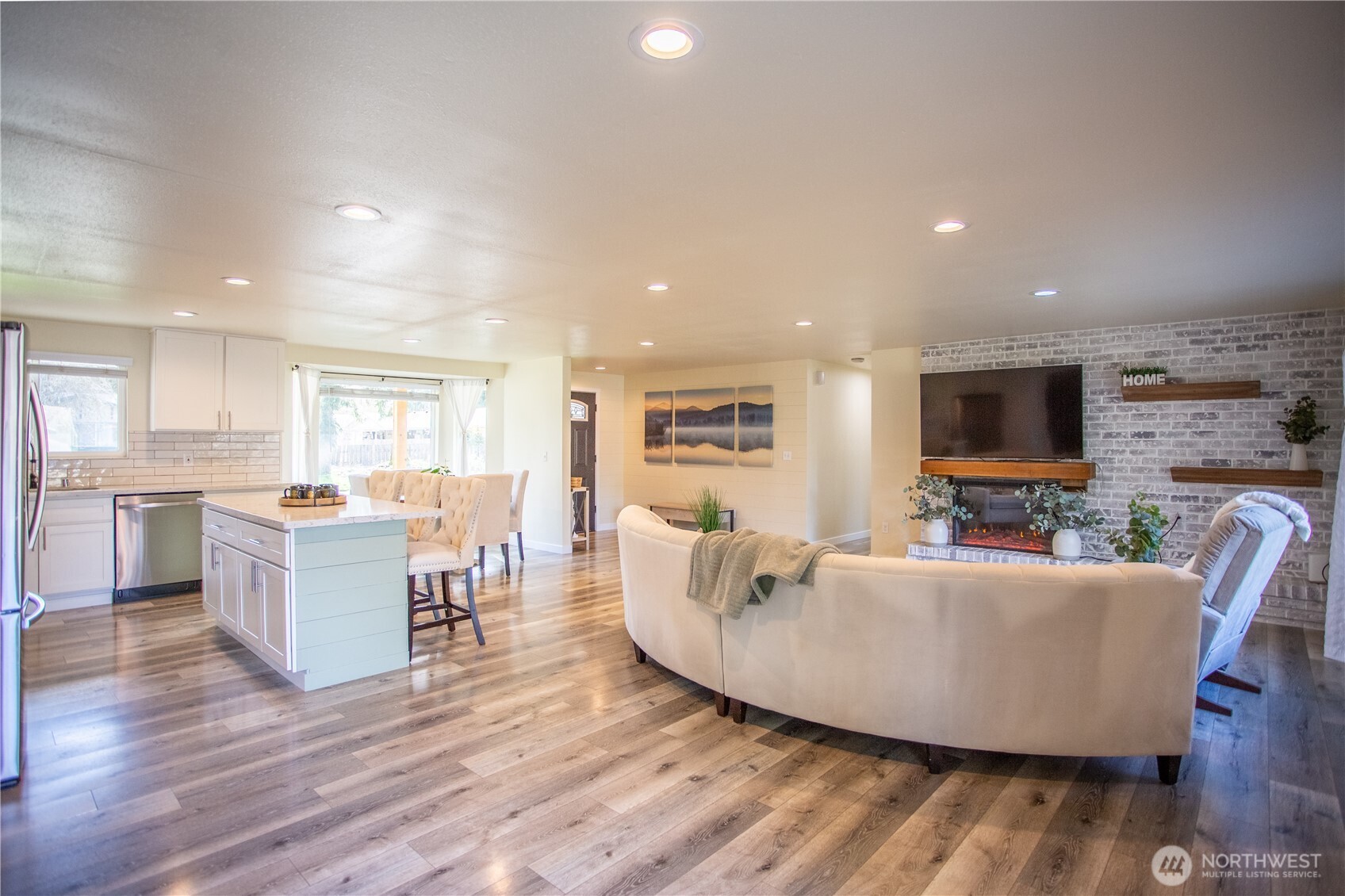 6006 16th Avenue SE, Lacey, WA 98503