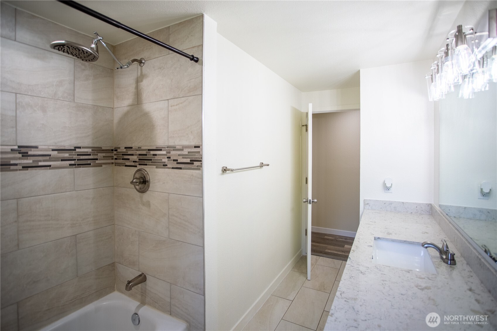 6006 16th Avenue SE, Lacey, WA 98503