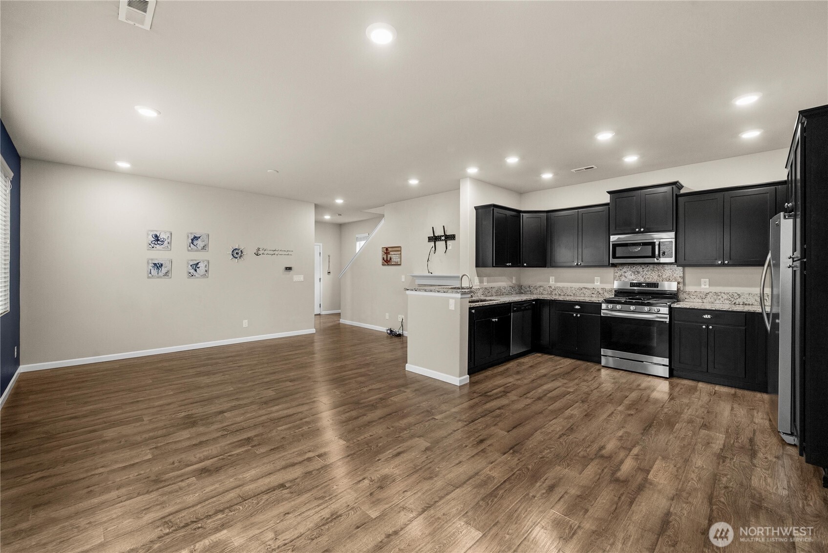 3327 Hydra Street NE, Lacey, WA 98516