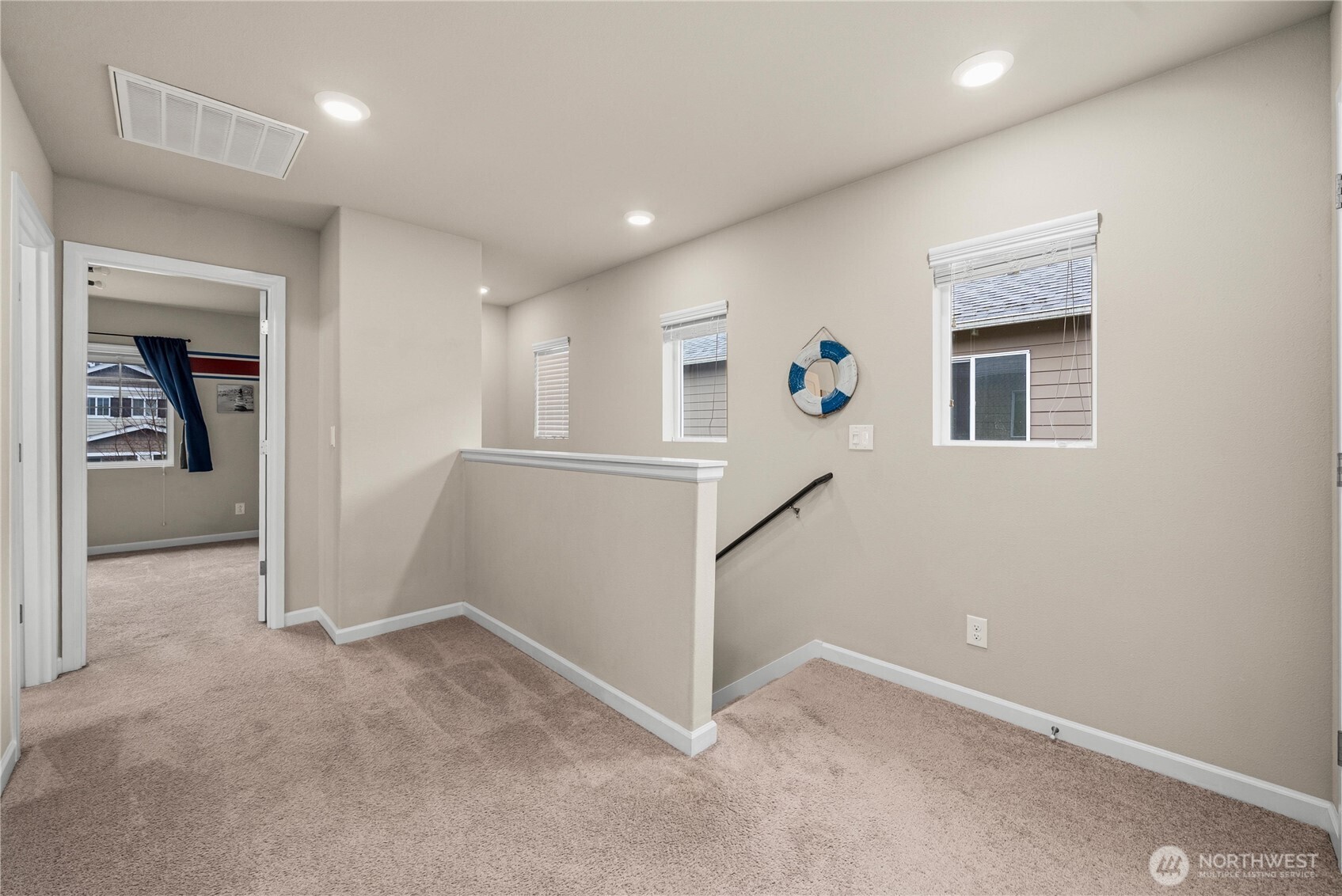 3327 Hydra Street NE, Lacey, WA 98516