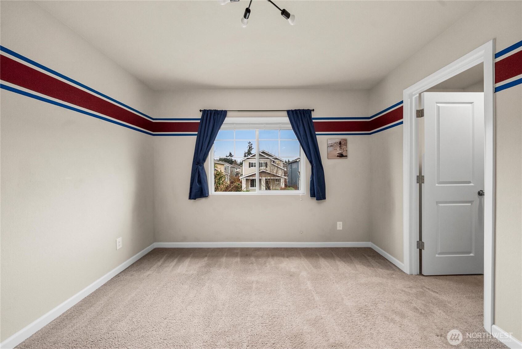 3327 Hydra Street NE, Lacey, WA 98516