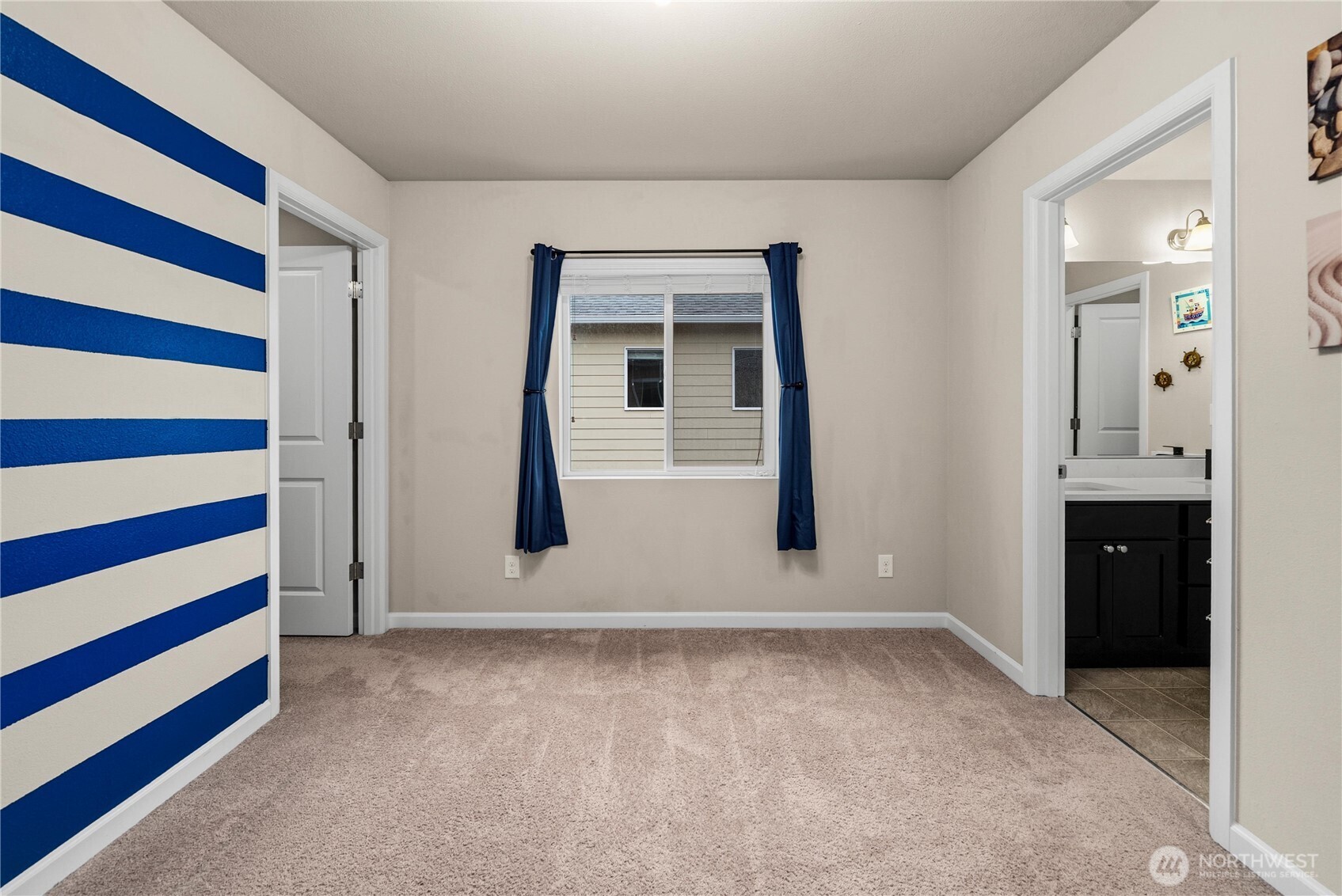 3327 Hydra Street NE, Lacey, WA 98516