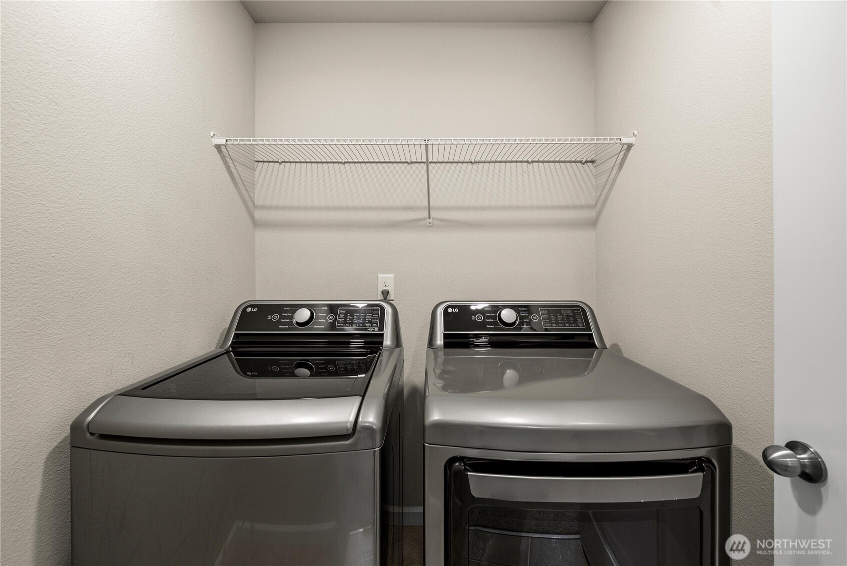 3327 Hydra Street NE, Lacey, WA 98516