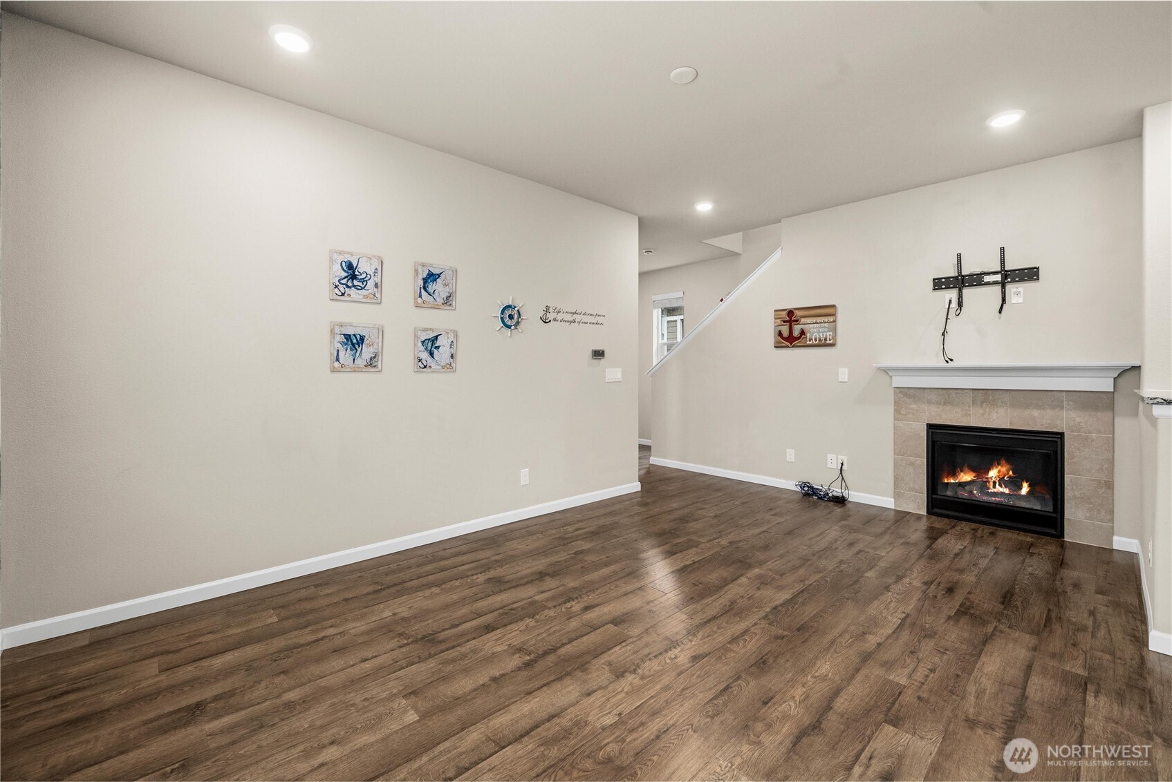 3327 Hydra Street NE, Lacey, WA 98516