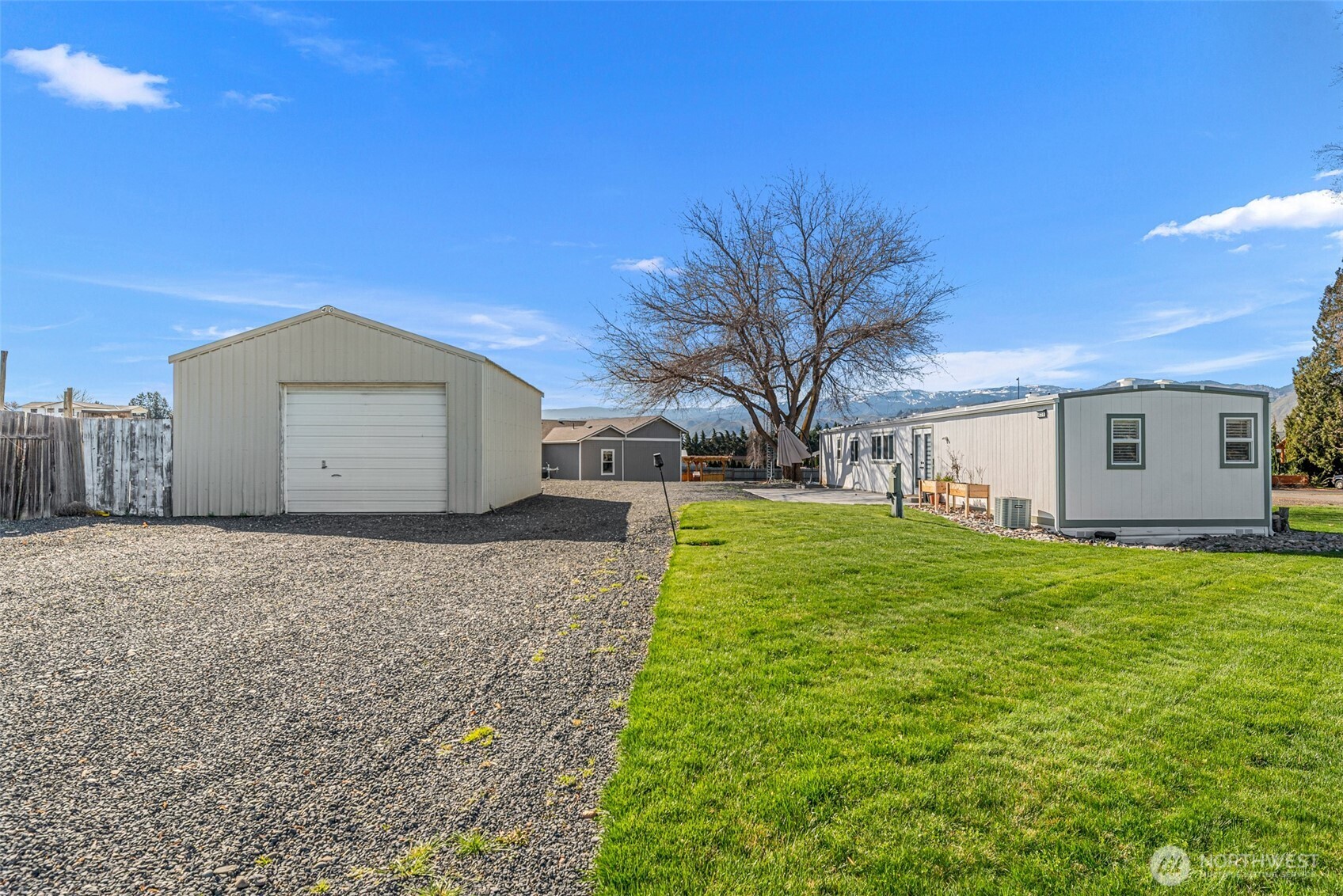420 30th Street NW, East Wenatchee, WA 98802