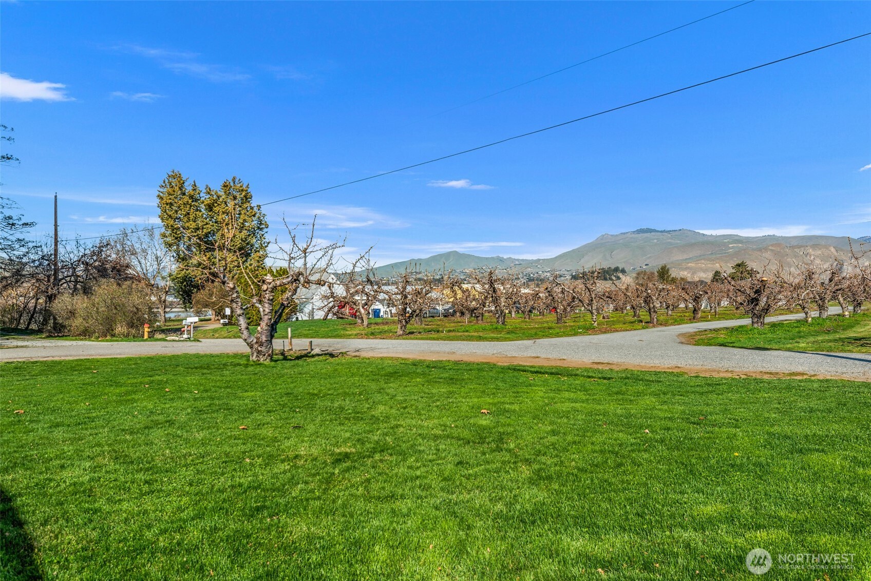 420 30th Street NW, East Wenatchee, WA 98802