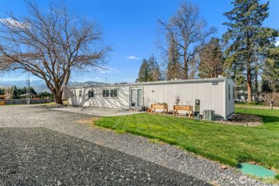 420 30th Street NW, East Wenatchee, WA 98802 - Photo 7