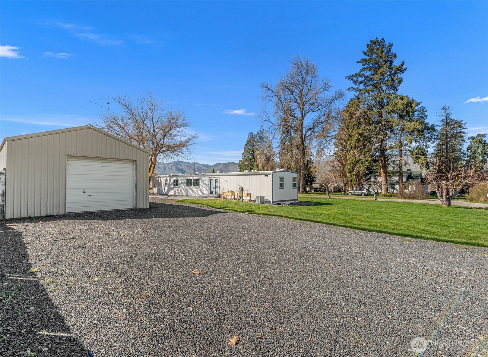420 30th Street NW, East Wenatchee, WA 98802
