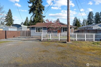 237 169th St S , Spanaway, WA 98387