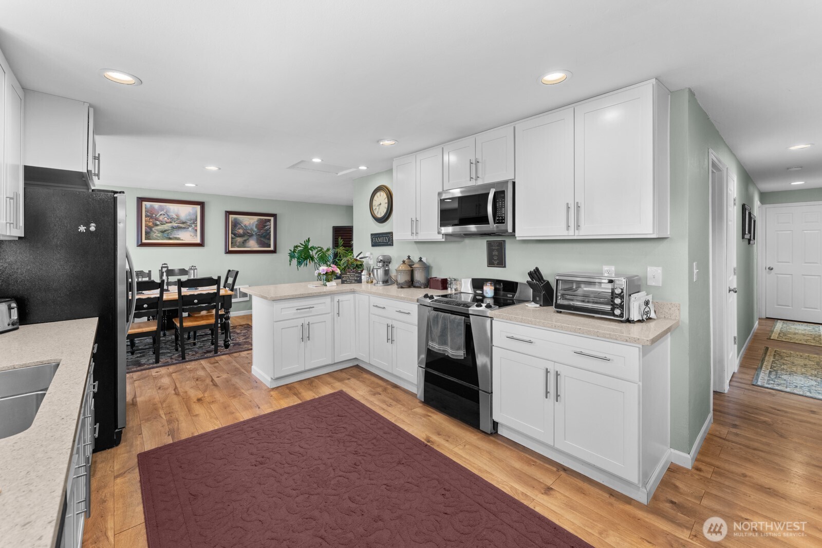 237 169th St S , Spanaway, WA 98387
