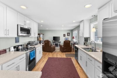 237 169th St S , Spanaway, WA 98387 - Photo 13