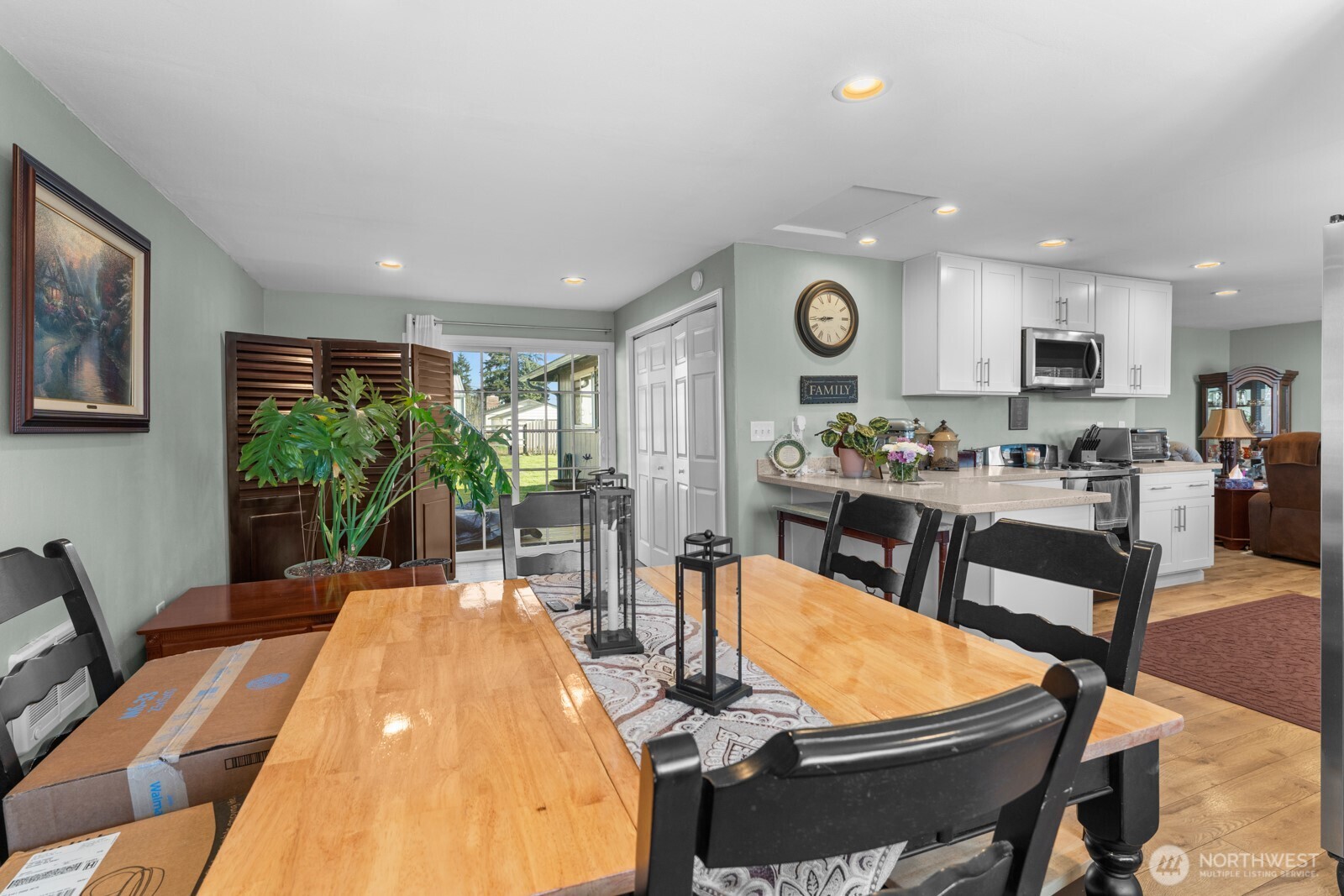 237 169th St S , Spanaway, WA 98387