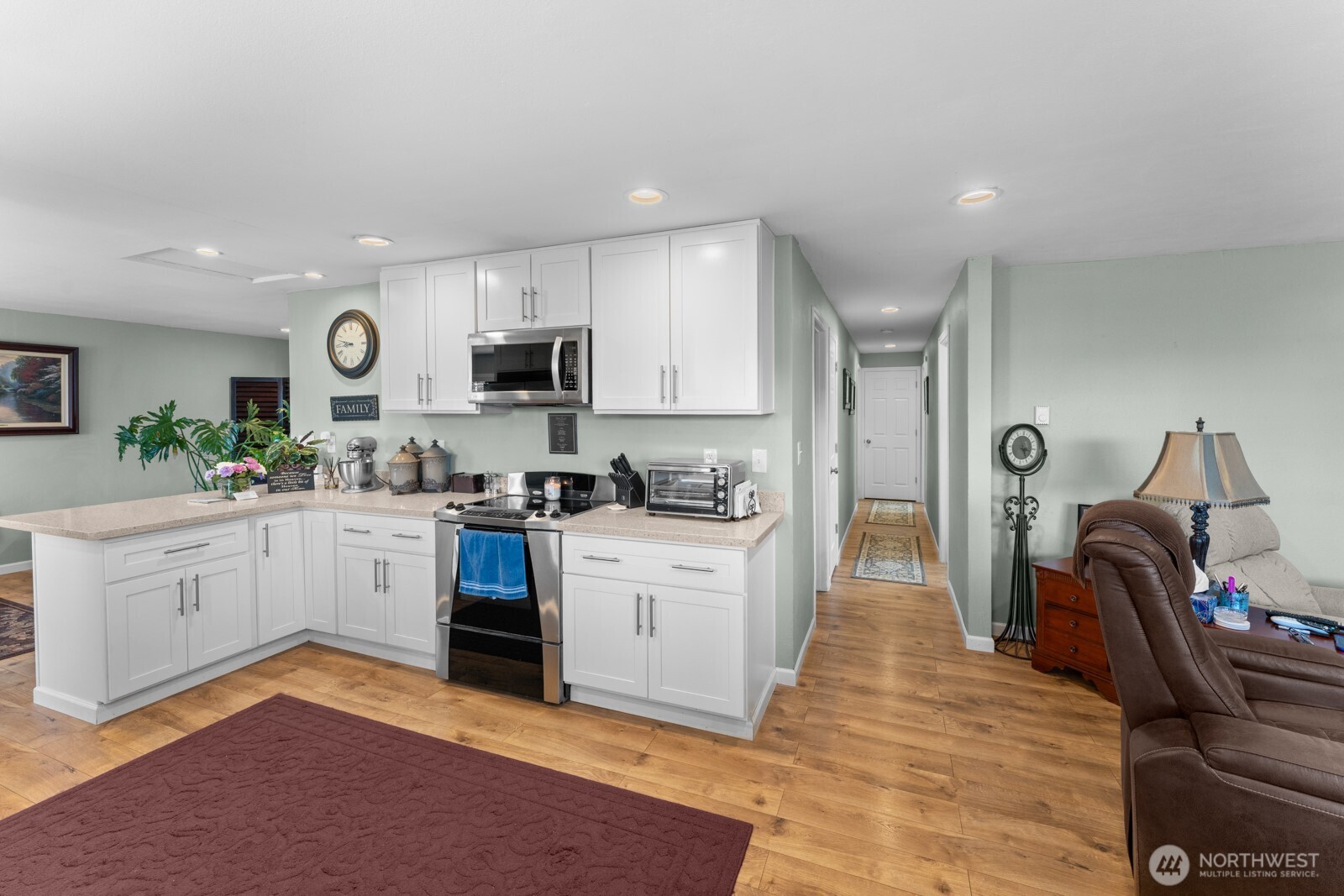 237 169th St S , Spanaway, WA 98387
