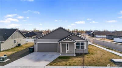 4241 W Wood Court , Moses Lake, WA 98837 - Photo 3