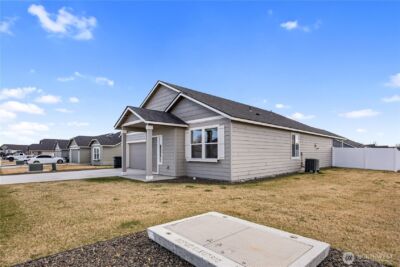 4241 W Wood Court , Moses Lake, WA 98837 - Photo 4