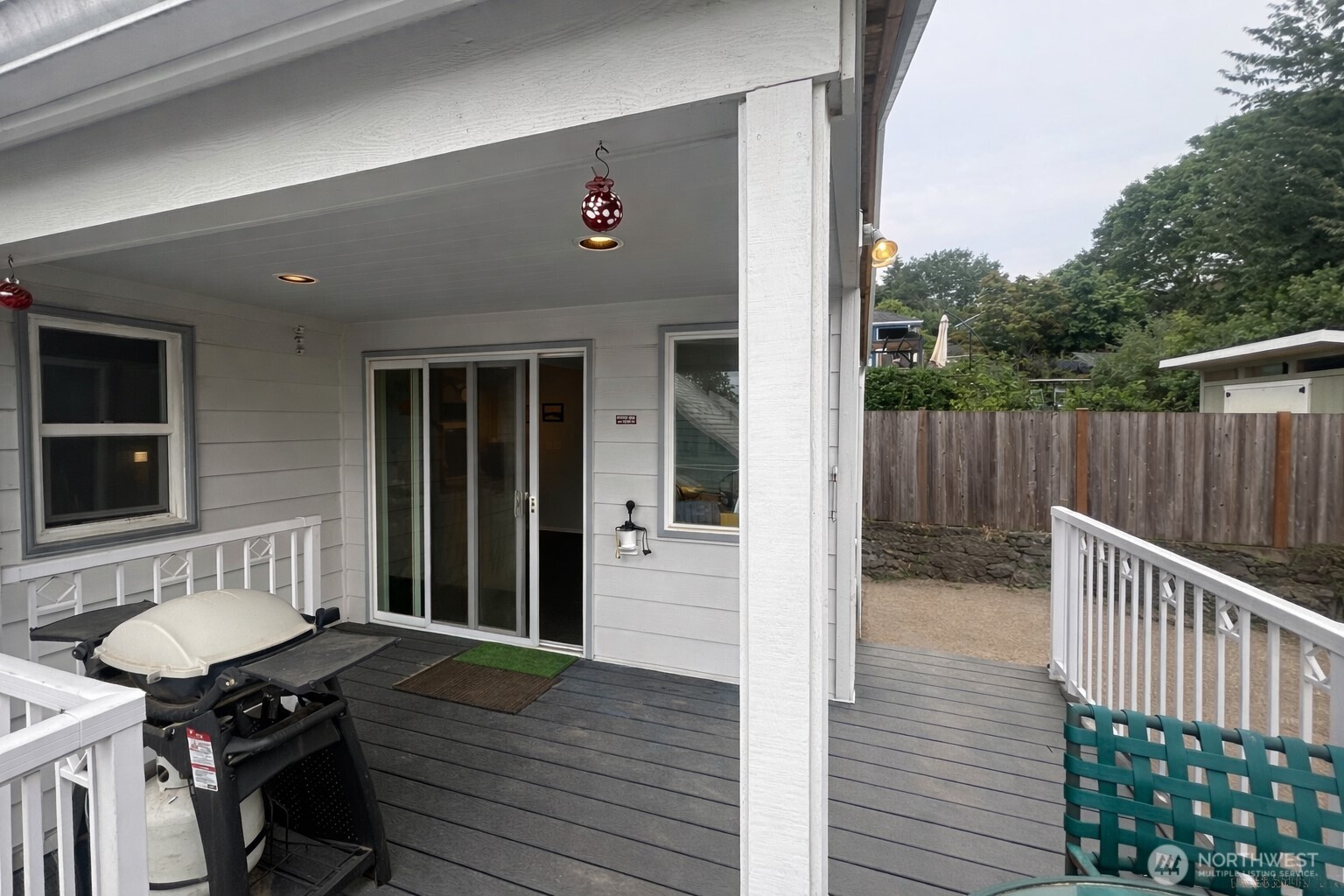 347 NW 52nd Street , Seattle, WA 98107