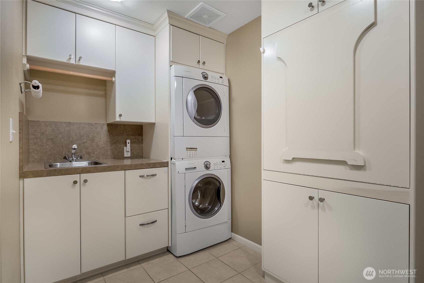 2517 Vista Place SE, Olympia, WA 98501