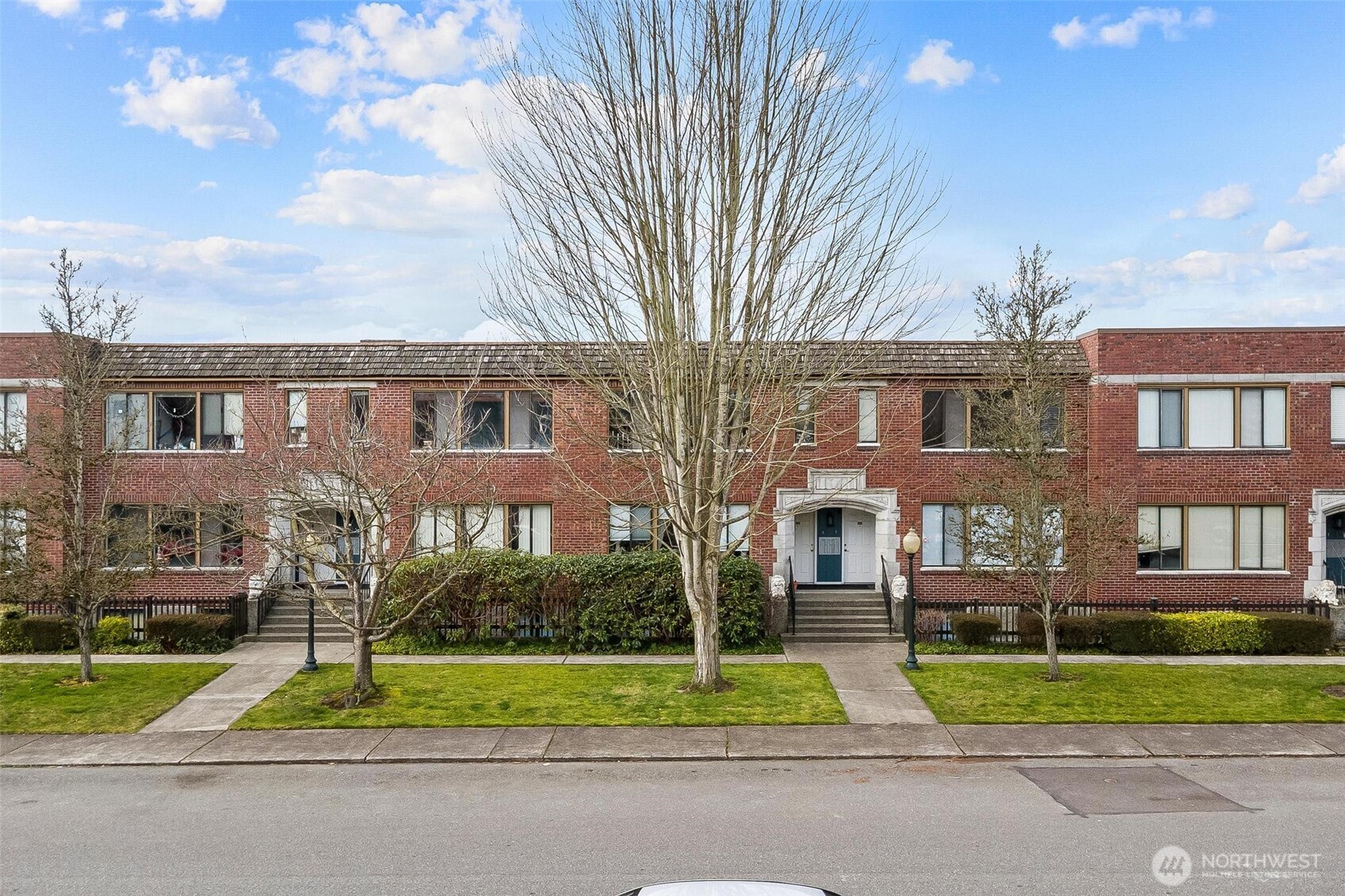 2120 Highland Avenue #105, Everett, WA 98201