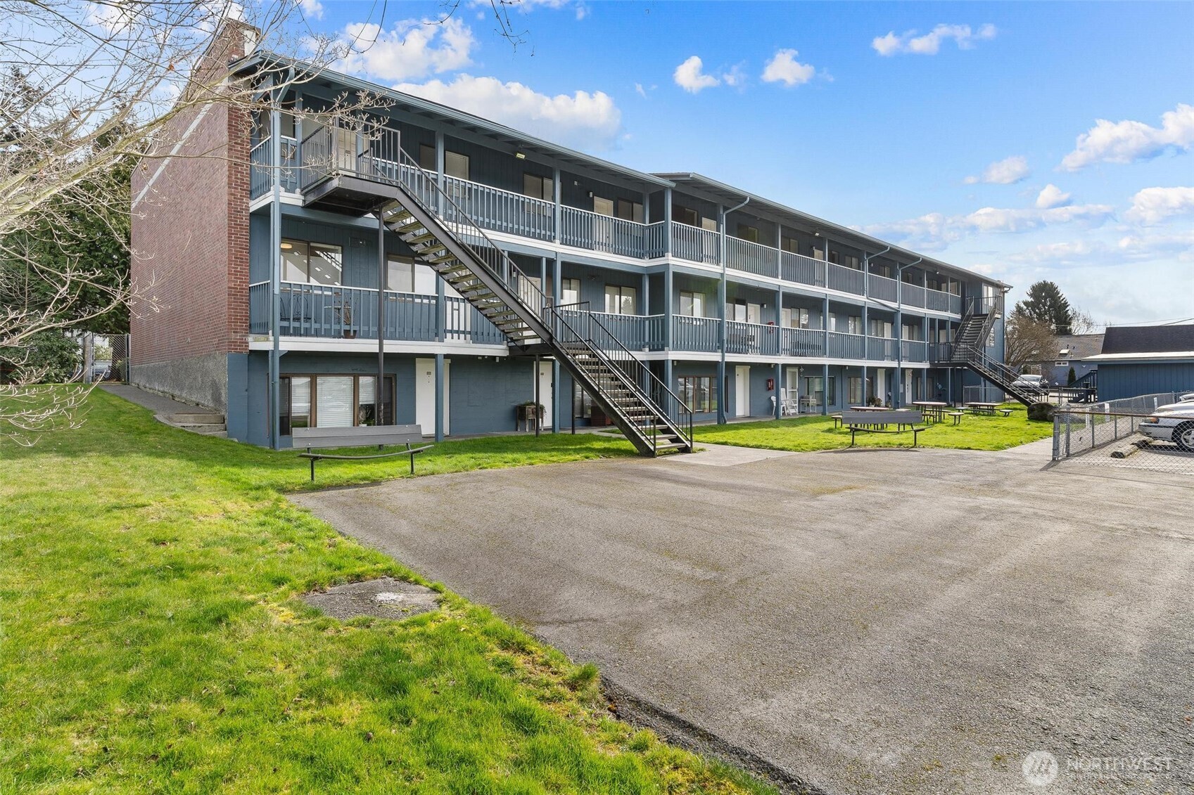 2120 Highland Avenue #105, Everett, WA 98201