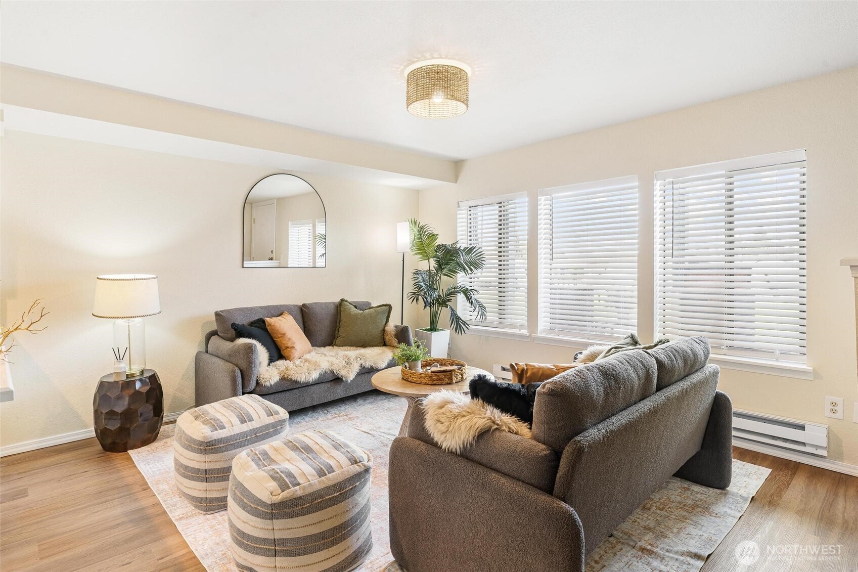 2120 Highland Avenue #105, Everett, WA 98201