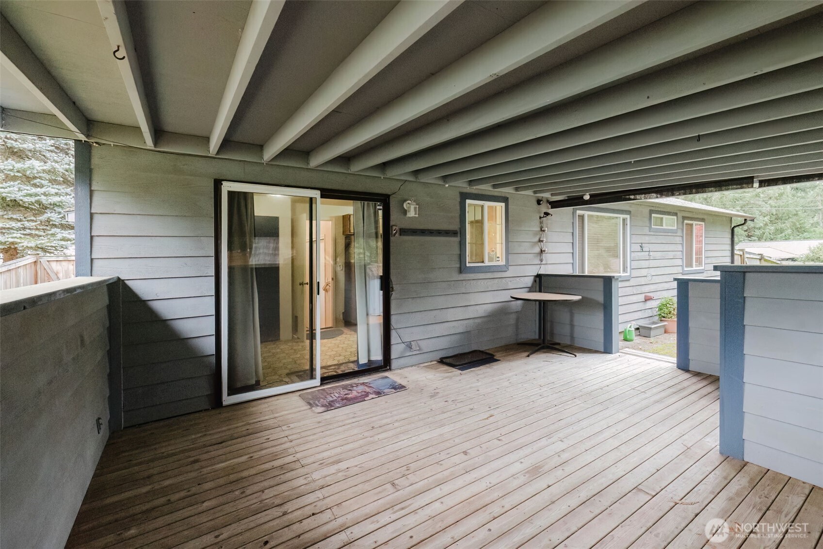 7600 Sandy Way NE, Poulsbo, WA 98370