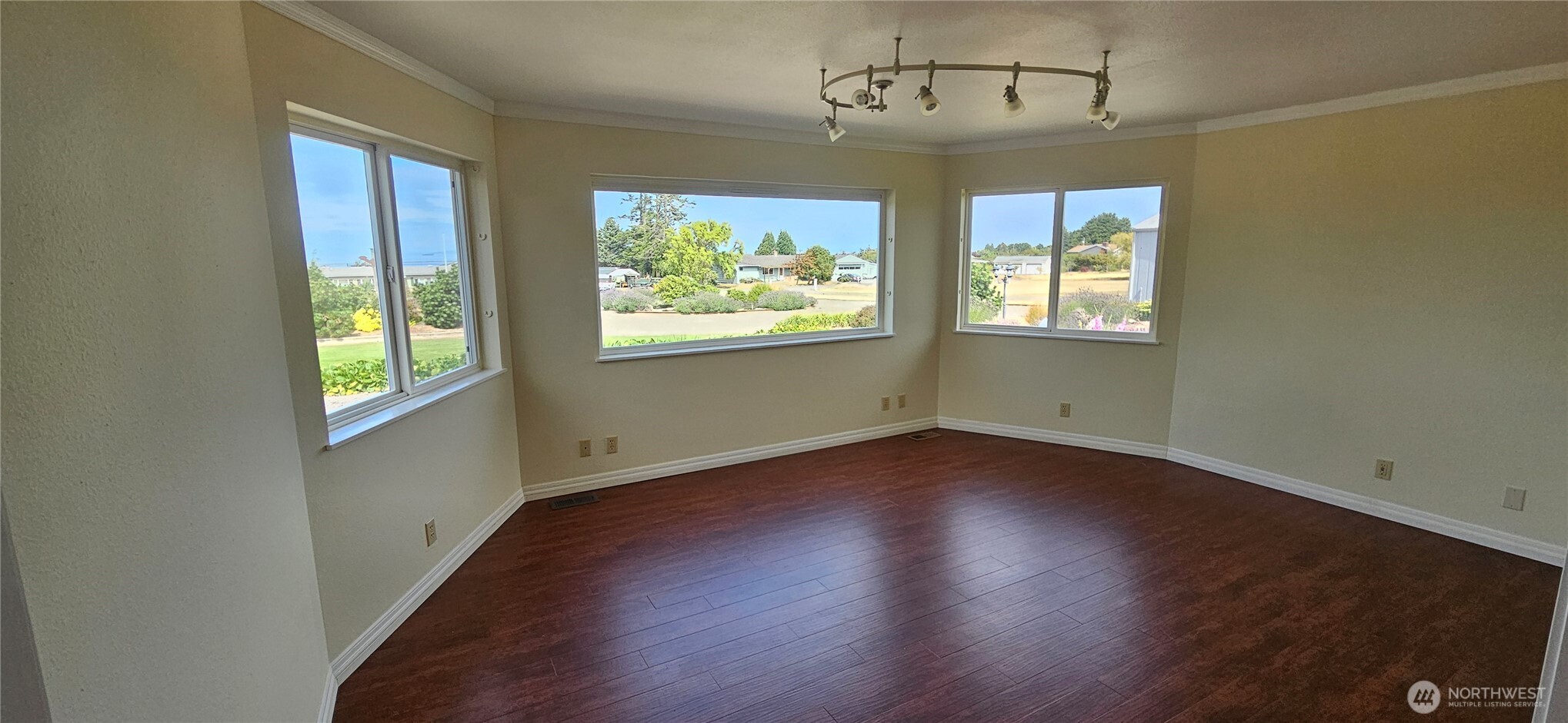 52 Libby Street , Sequim, WA 98382