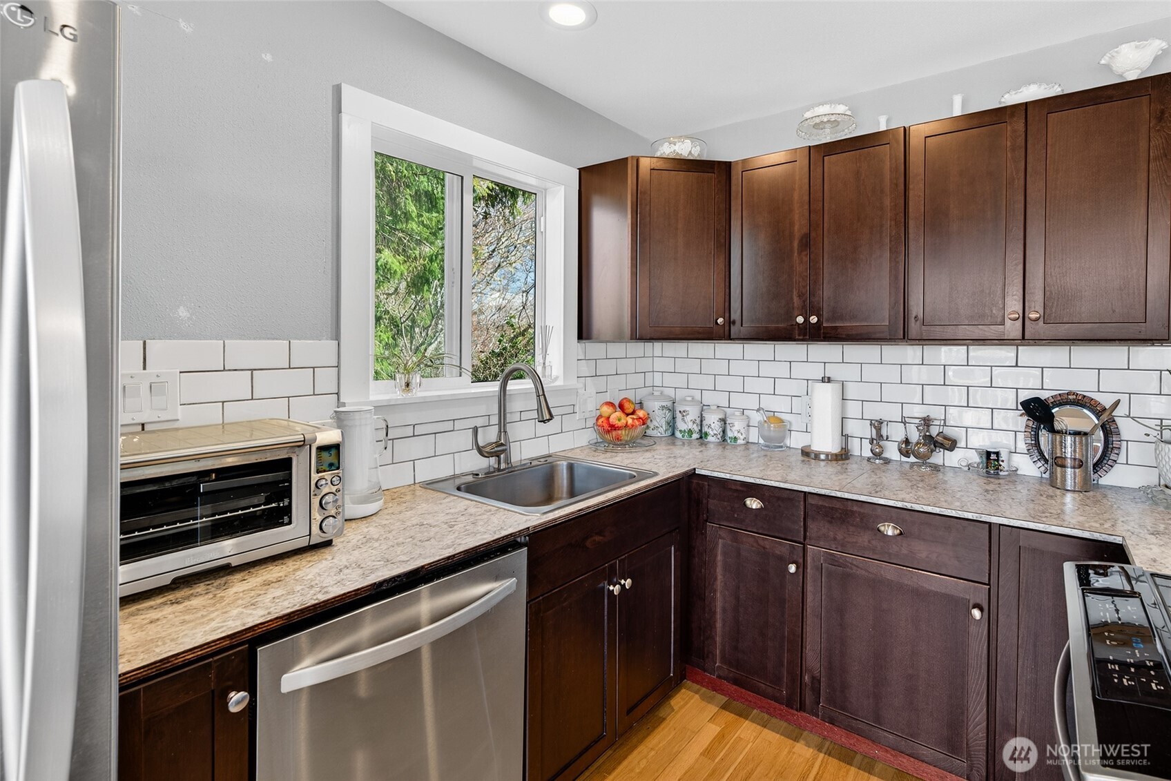 33612 J Place , Ocean Park, WA 98640