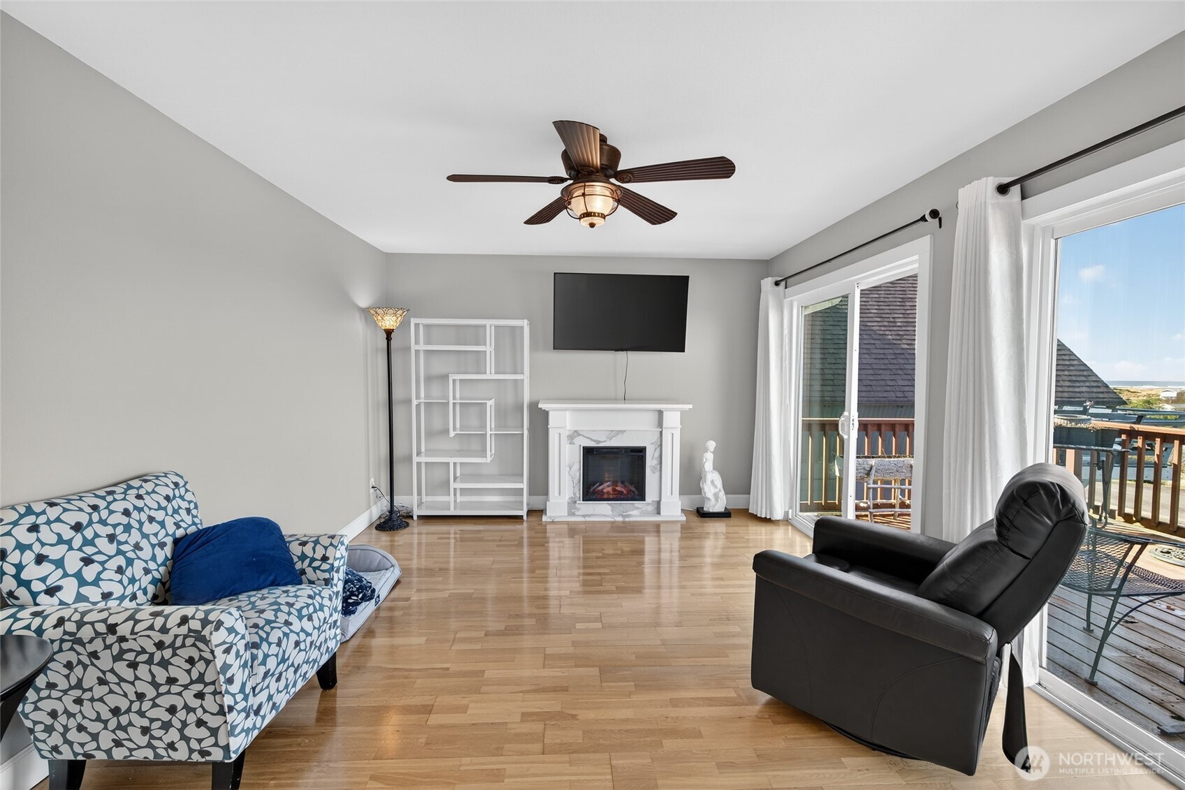 33612 J Place , Ocean Park, WA 98640