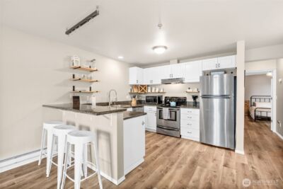 218 Broadway #5, Tacoma, WA 98402 - Photo 3
