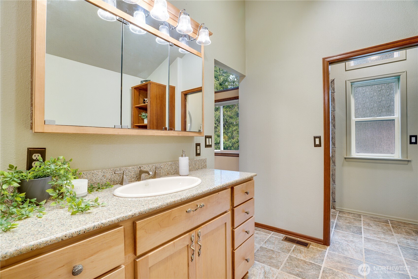 5413 43rd Avenue NW, Gig Harbor, WA 98335