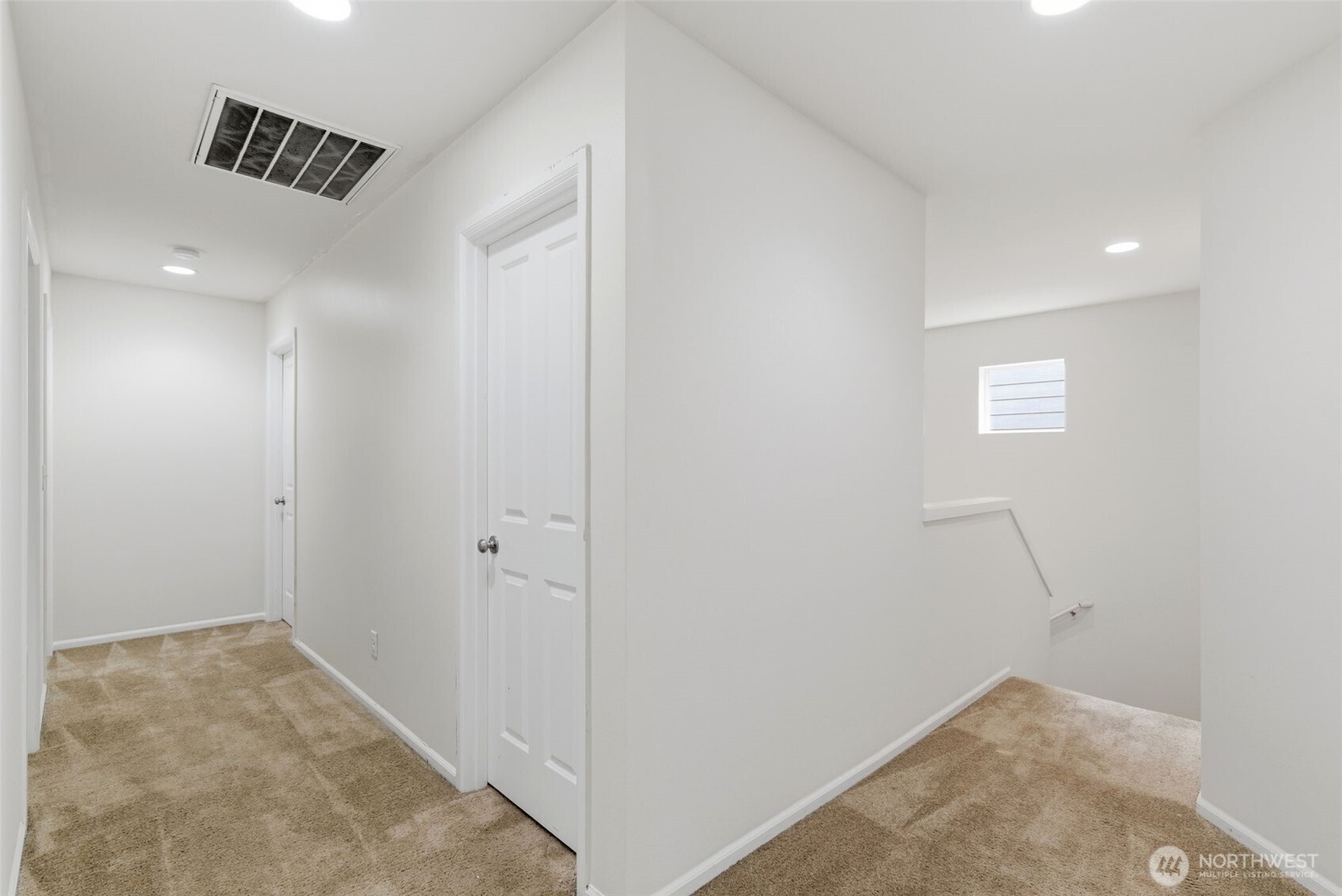 4244 E Roosevelt Avenue , Tacoma, WA 98404