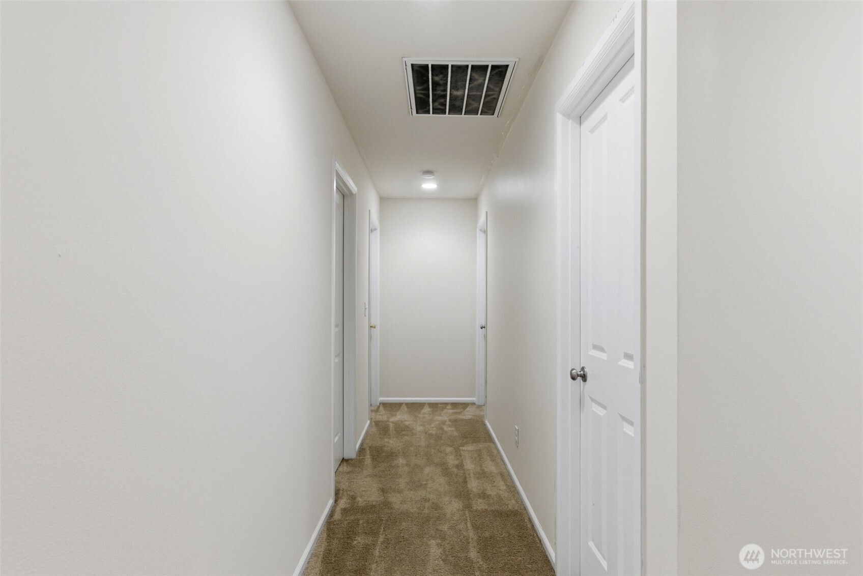 4244 E Roosevelt Avenue , Tacoma, WA 98404