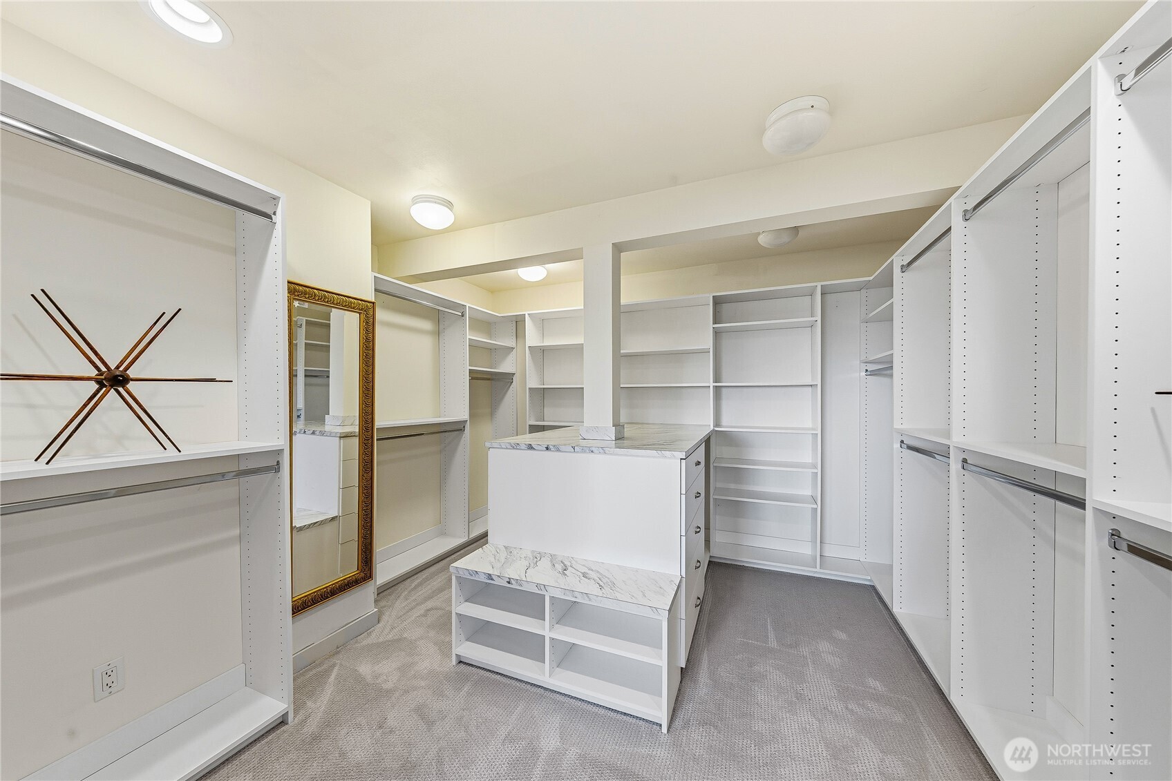 2020 Kansas Avenue , Anacortes, WA 98221