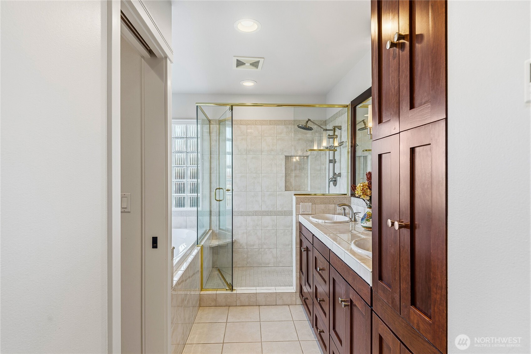 2020 Kansas Avenue , Anacortes, WA 98221