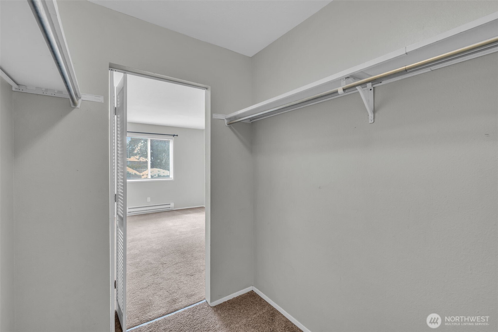 6105 N 16th St #N103, Tacoma, WA 98406