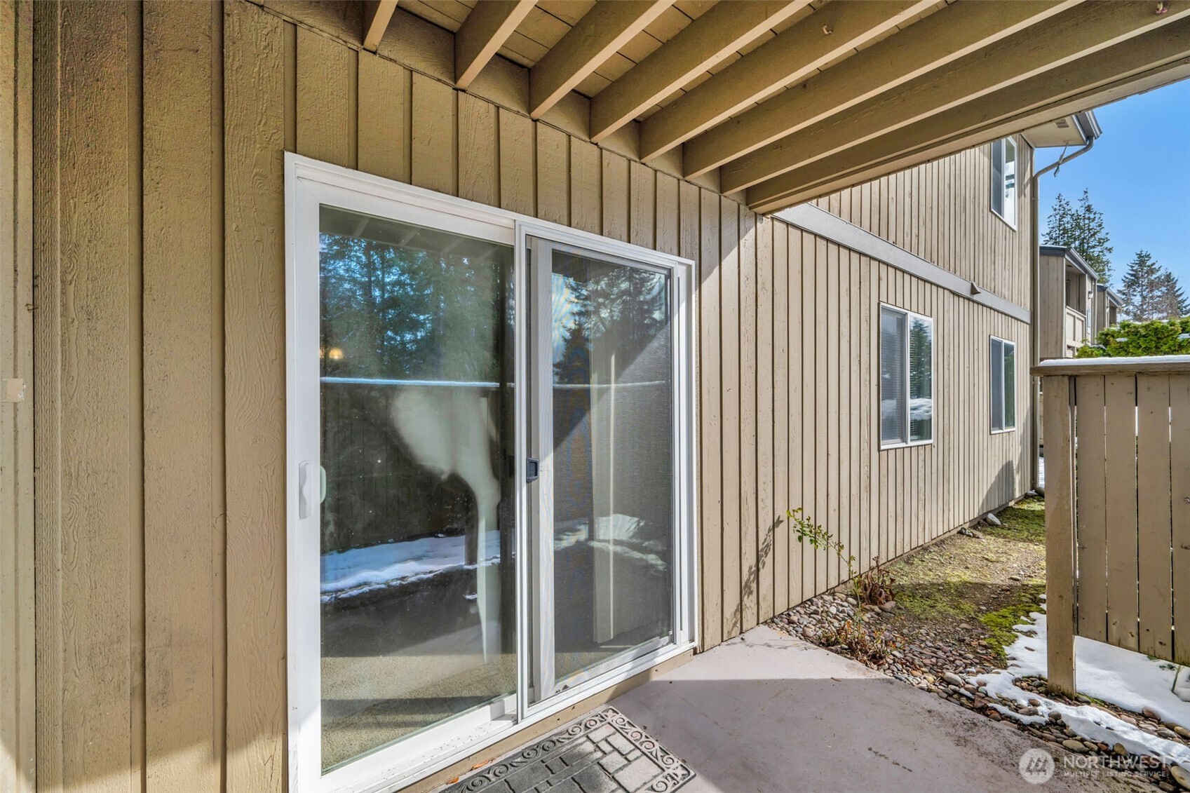 6105 N 16th St #N103, Tacoma, WA 98406