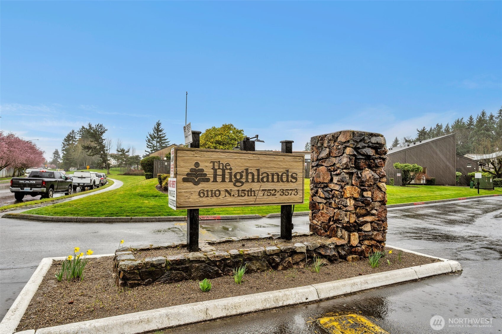 6105 N 16th St #N103, Tacoma, WA 98406