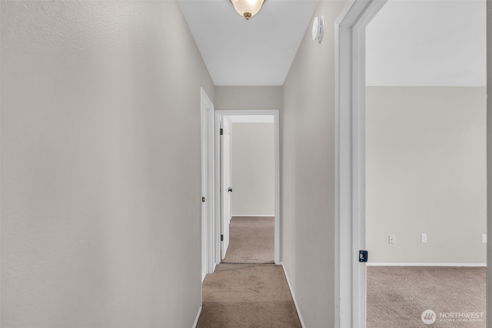 6105 N 16th St #N103, Tacoma, WA 98406