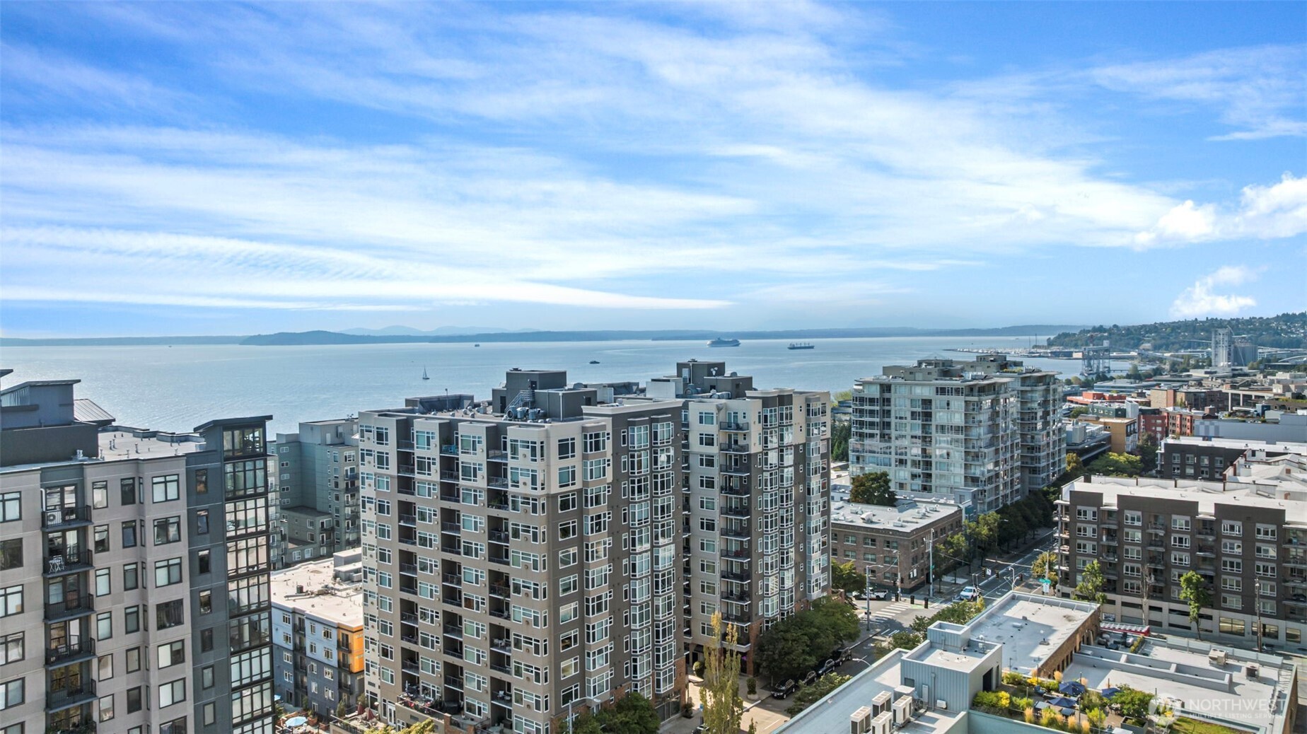 2801 1st Avenue #612, Seattle, WA 98121