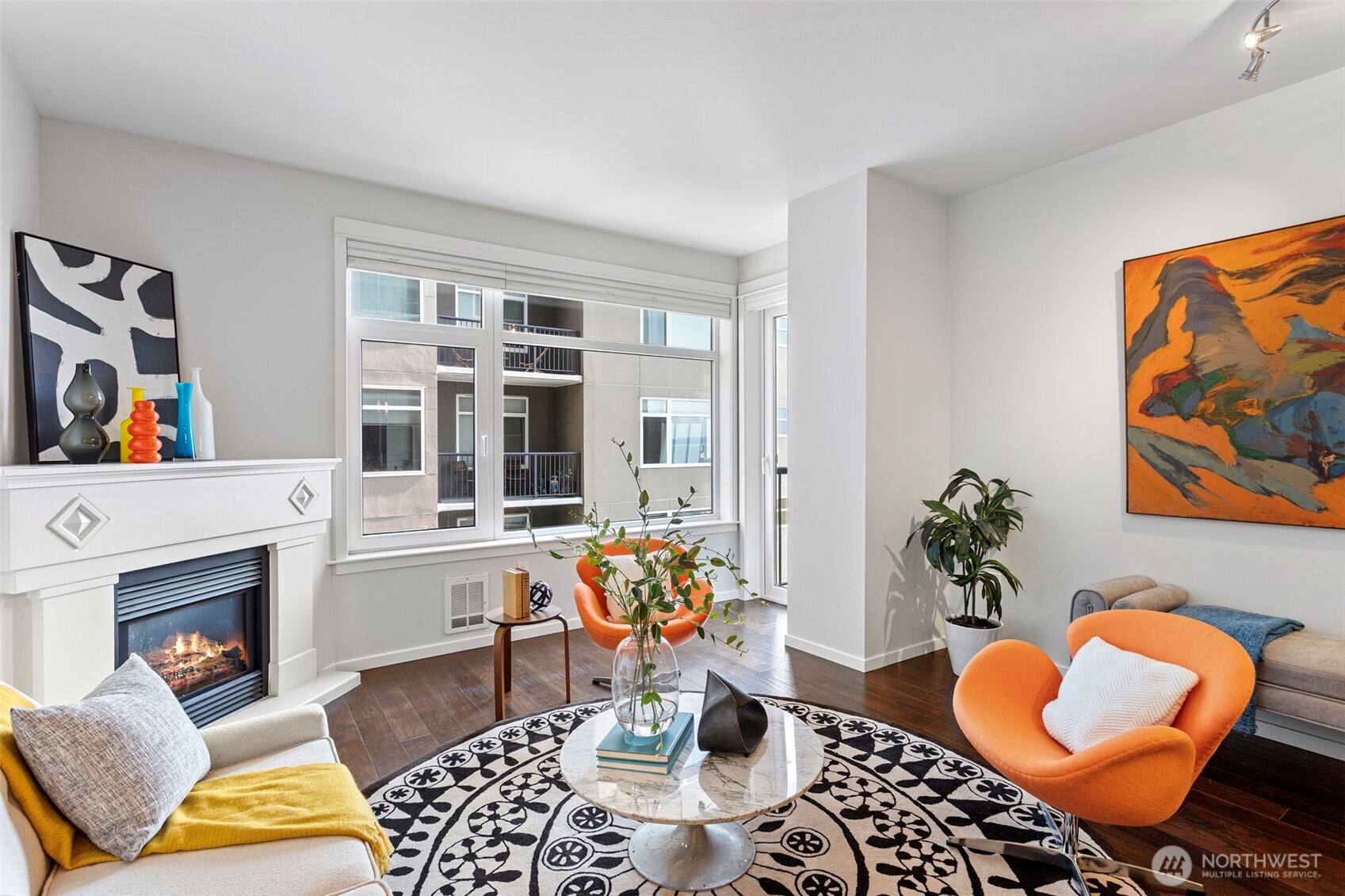 2801 1st Avenue #612, Seattle, WA 98121