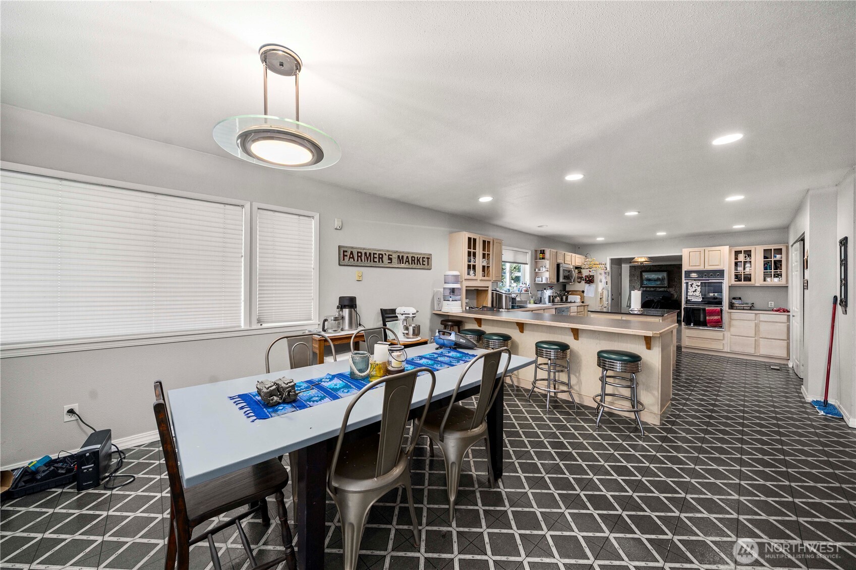 13658 NE 126th Place , Kirkland, WA 98034